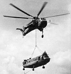 'Pipe-smoke' mission for Skycrane, recovering a CH-47 Chinook