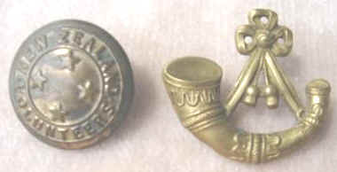 NZ Vols Badge & Button