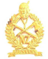NZ WW1 Maori/Pioneer Battalion Collar Badge