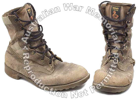 boots-taipan.jpg