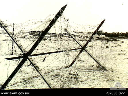 图像 “http://www.diggerhistory.info/images/weapons-australian/barbed-entangle.jpg” 因其本身有错无法显示。